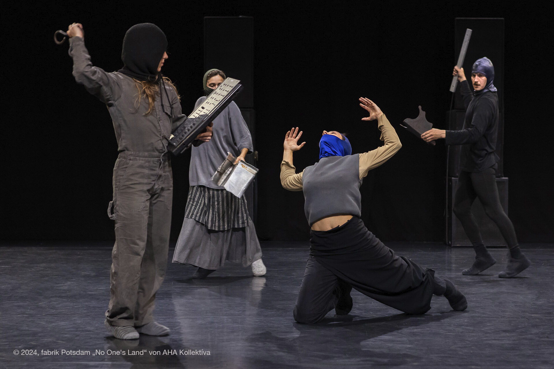 AHA Kollektíva - No One's Land