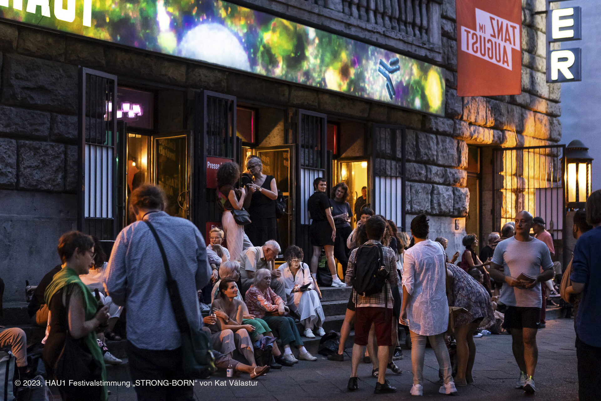 Festivalstimmung "STRONG-BORN"