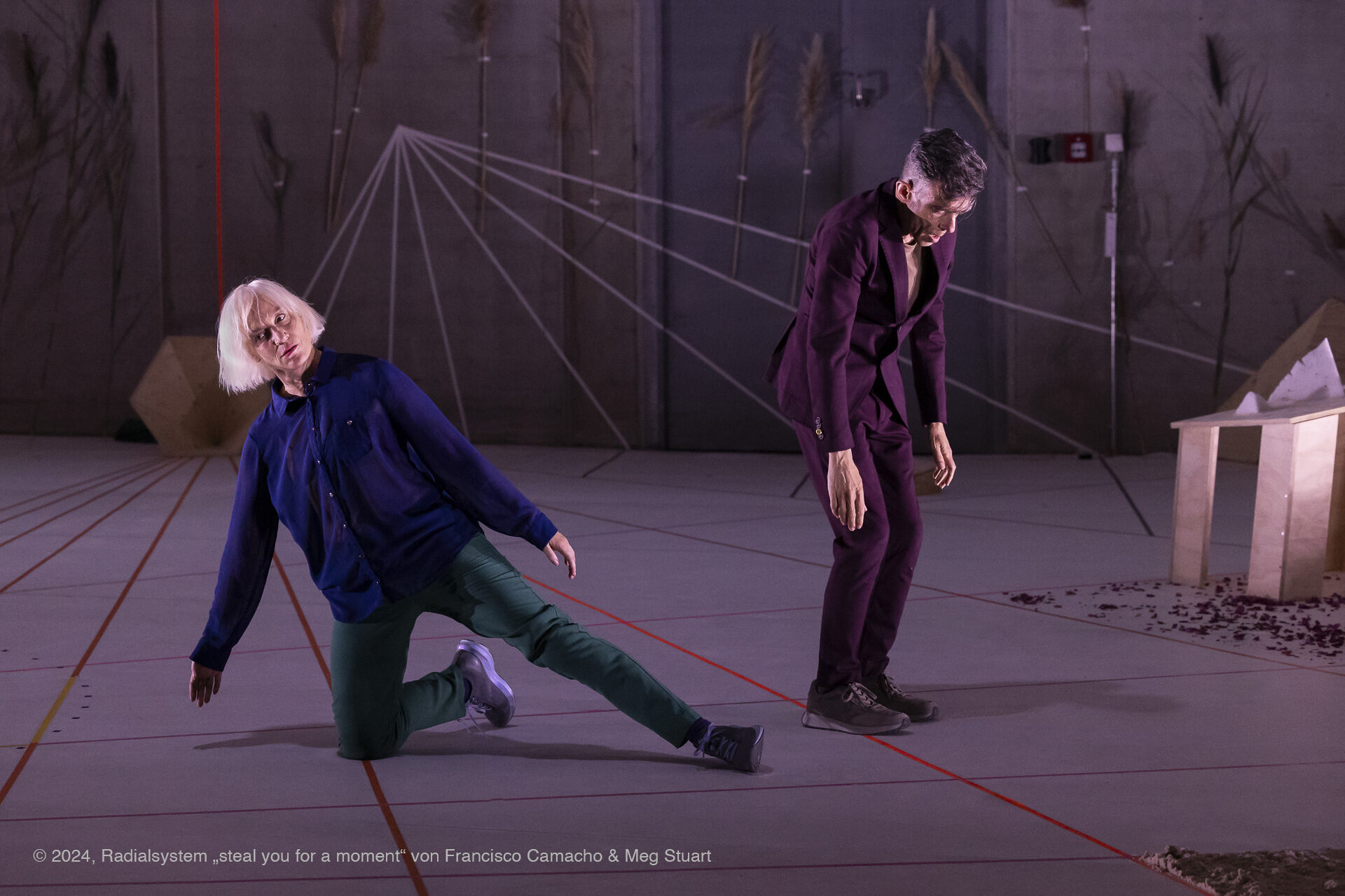 steal you for a moment - Francisco Camacho und Meg Stuart